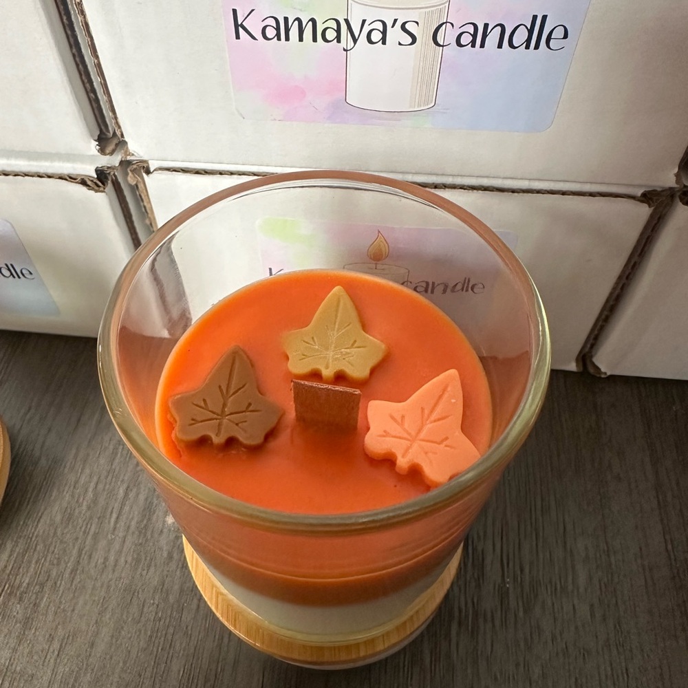 10oz pumpkin caramell cupcakes candles - Picture 1 of 4